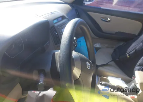 2010 Hyundai Elantra Gls z USA, uszkodzony, nr VIN KMHDU4AD1AU879335